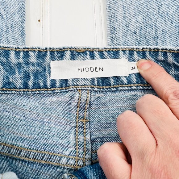 Hidden Women Bailey Light Wash Multi-Colored Thread Boyfriend Jean Size 24 - Picture 3 of 9